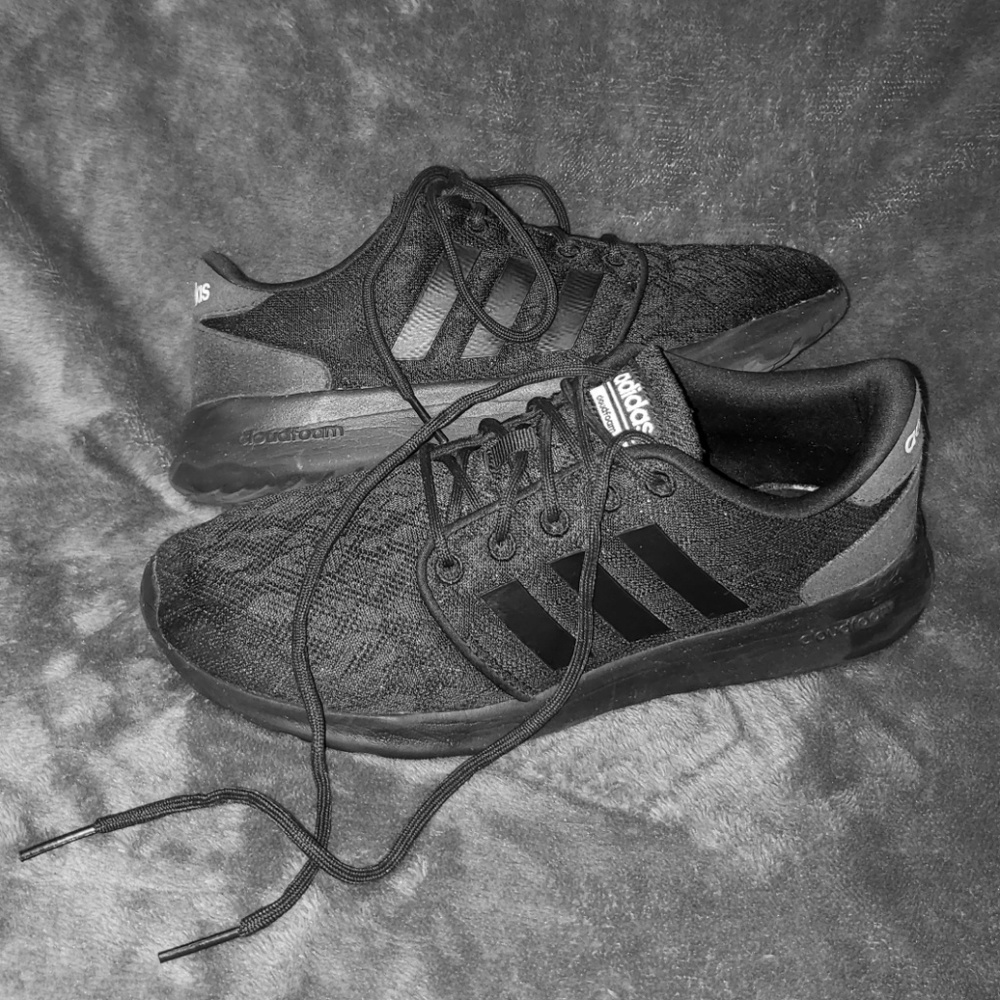 adidas black cloudfoam